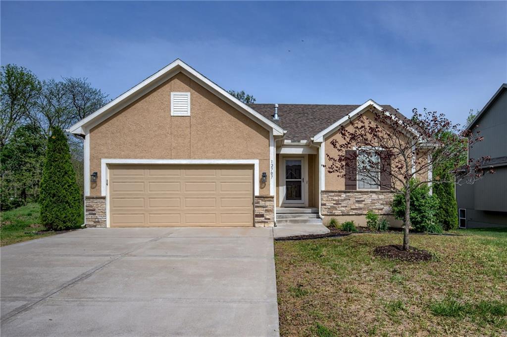 Listing Photo MLS #HMS2543502