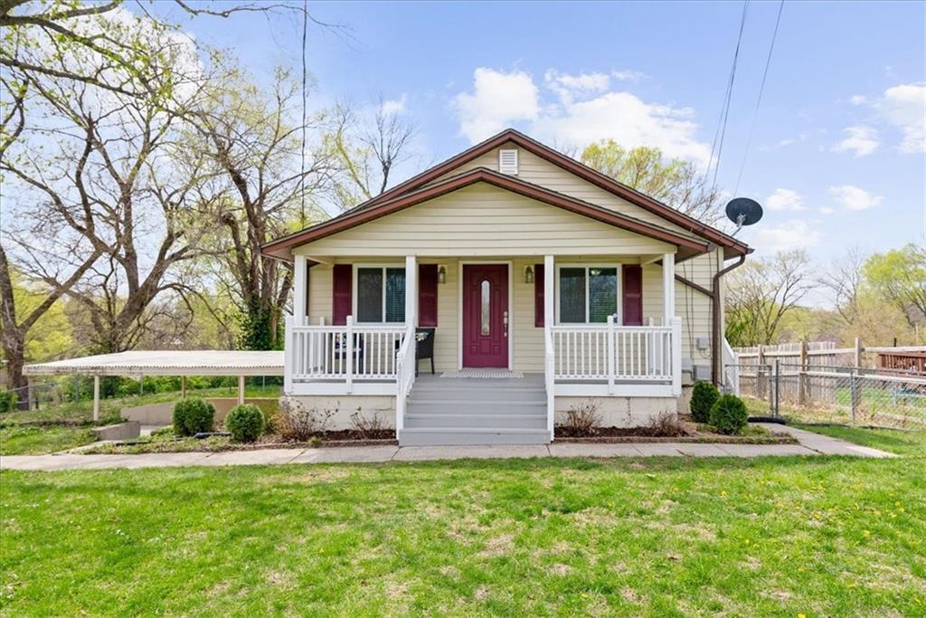 Listing Photo MLS #HMS2543642