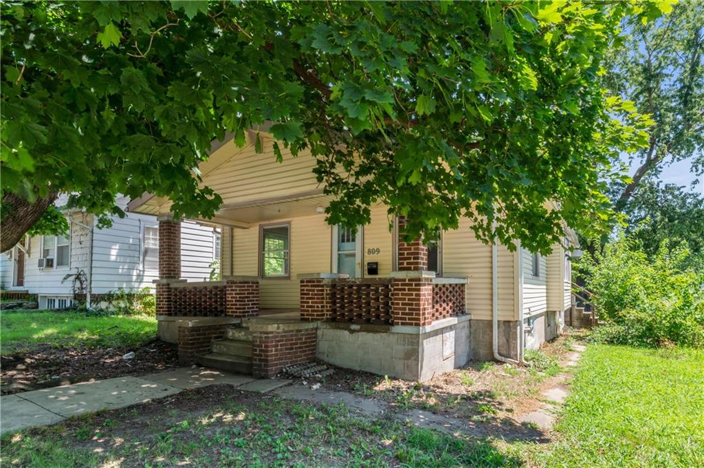 Listing Photo MLS #HMS2543682