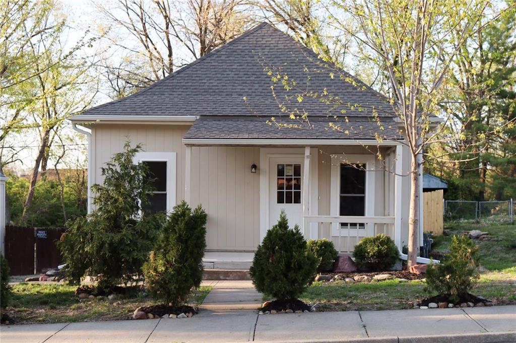 Listing Photo MLS #HMS2543696