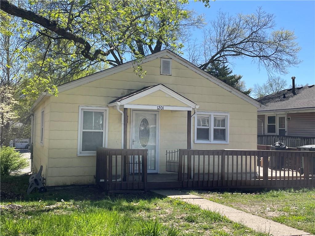 Listing Photo MLS #HMS2543757