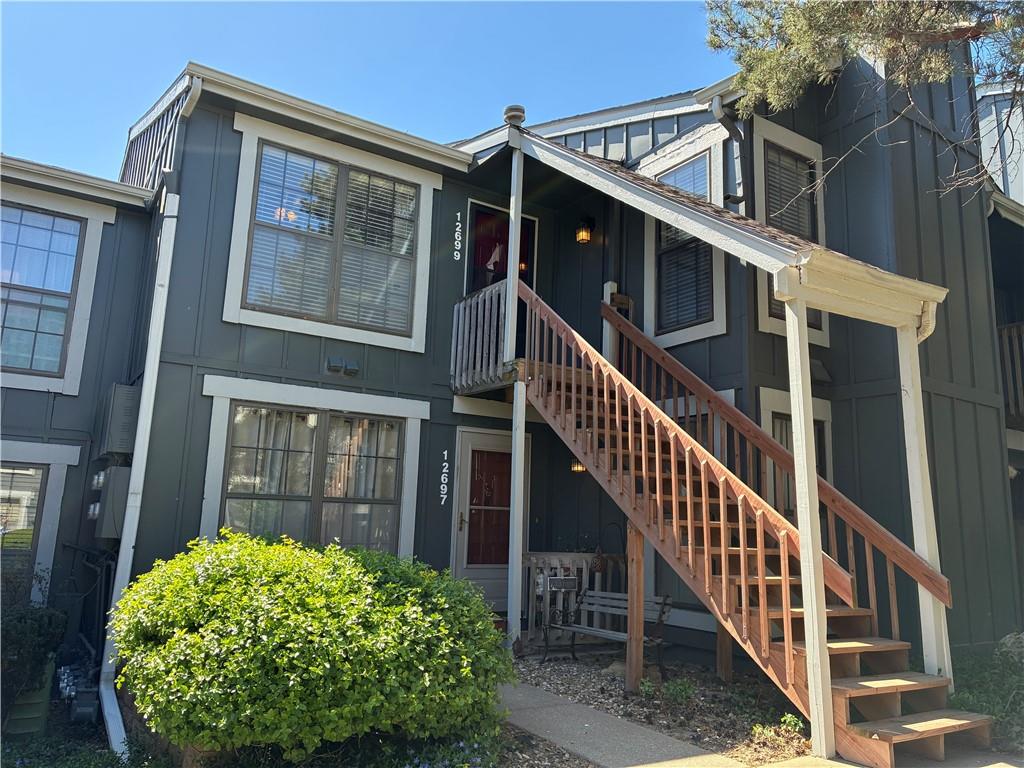 Listing Photo MLS #HMS2543880