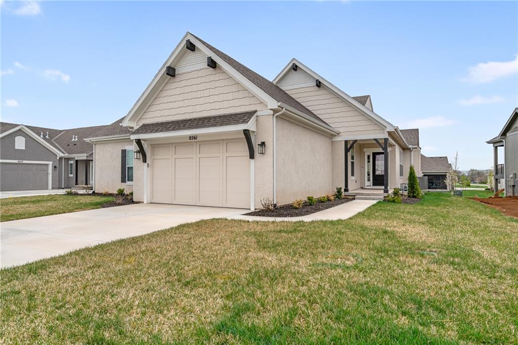 Listing Photo MLS #HMS2543916