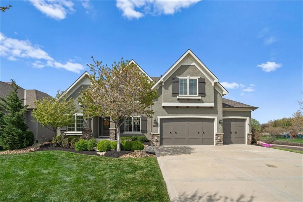 Listing Photo MLS #HMS2544106