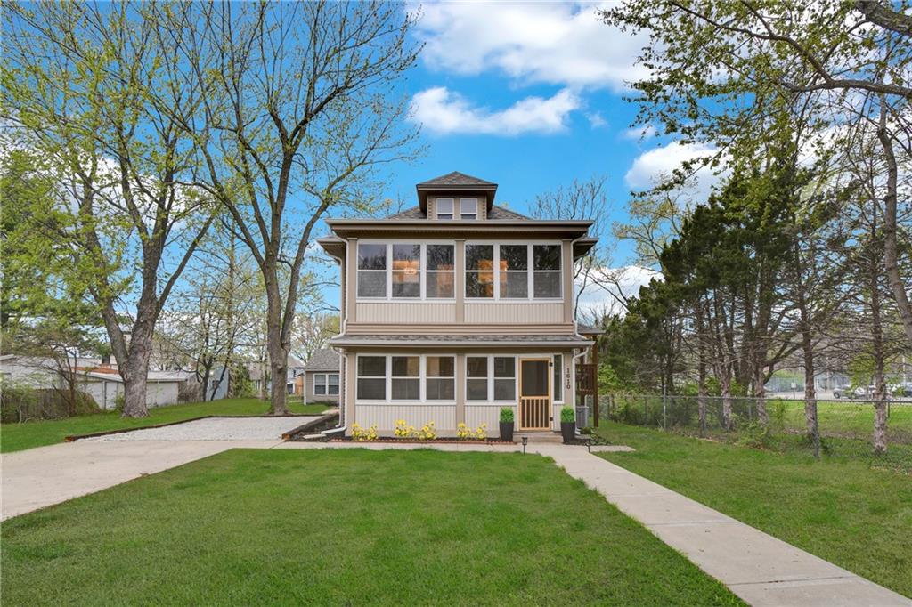 Listing Photo MLS #HMS2544267