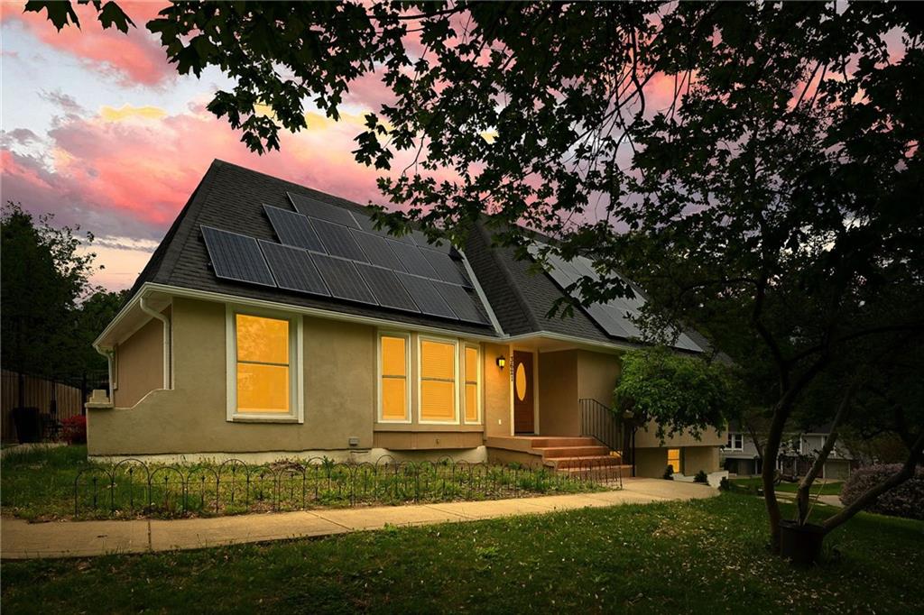 Listing Photo MLS #HMS2544309
