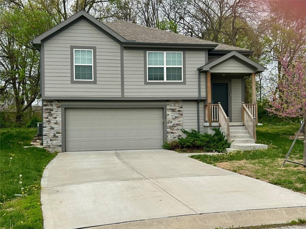 Listing Photo MLS #HMS2544452