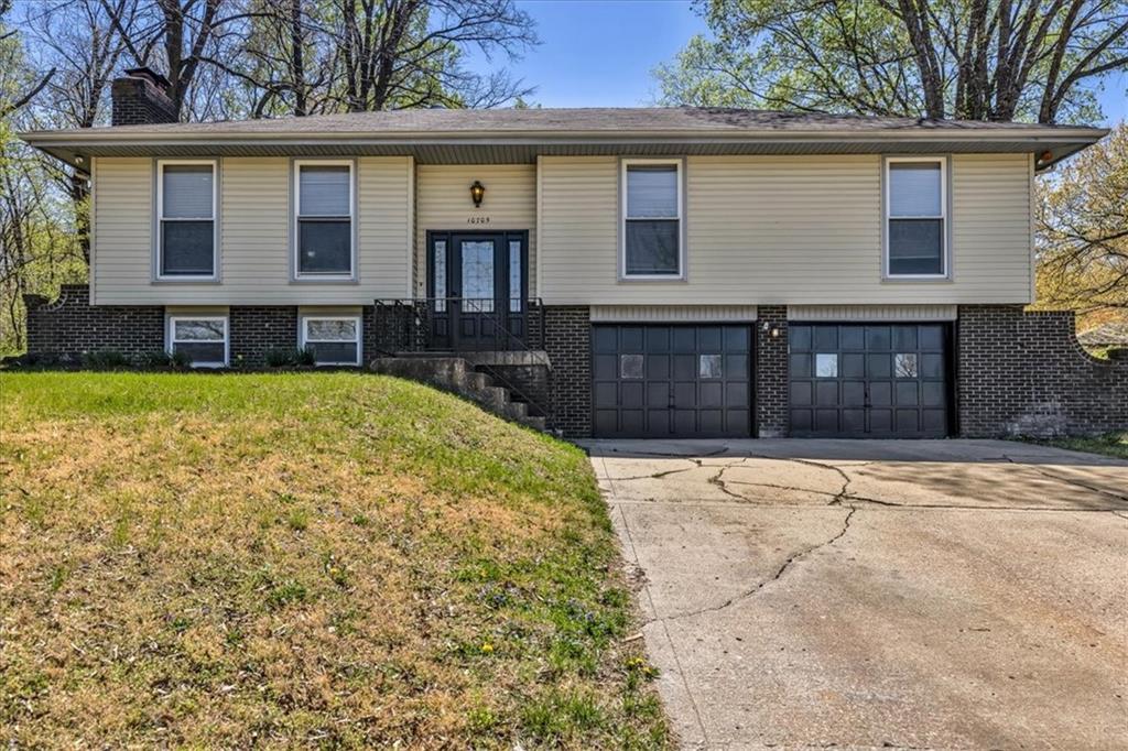Listing Photo MLS #HMS2544457