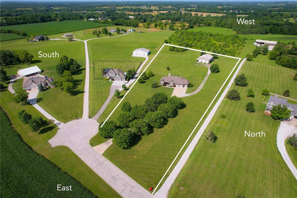 Listing Photo MLS #HMS2544540