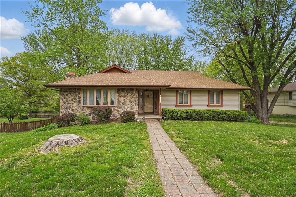 Listing Photo MLS #HMS2544580