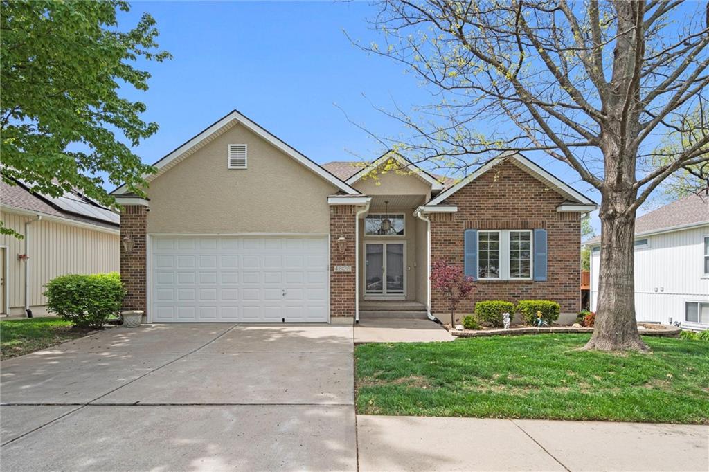 Listing Photo MLS #HMS2544593
