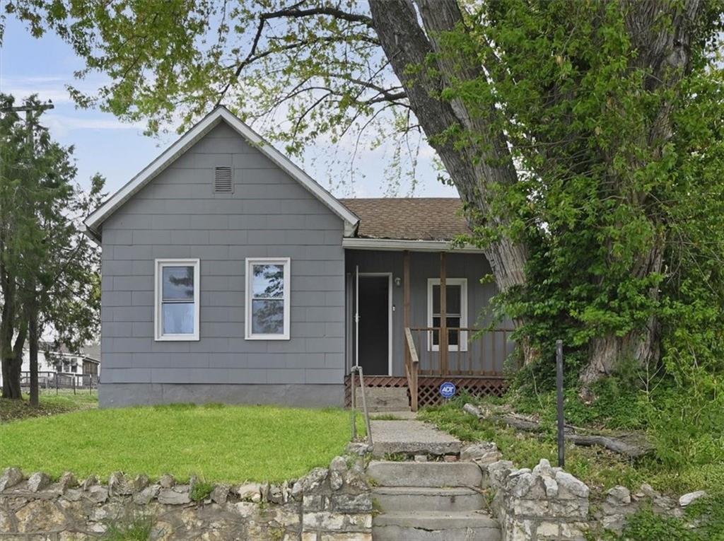 Listing Photo MLS #HMS2544615