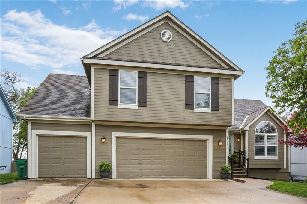 Listing Photo MLS #HMS2544841