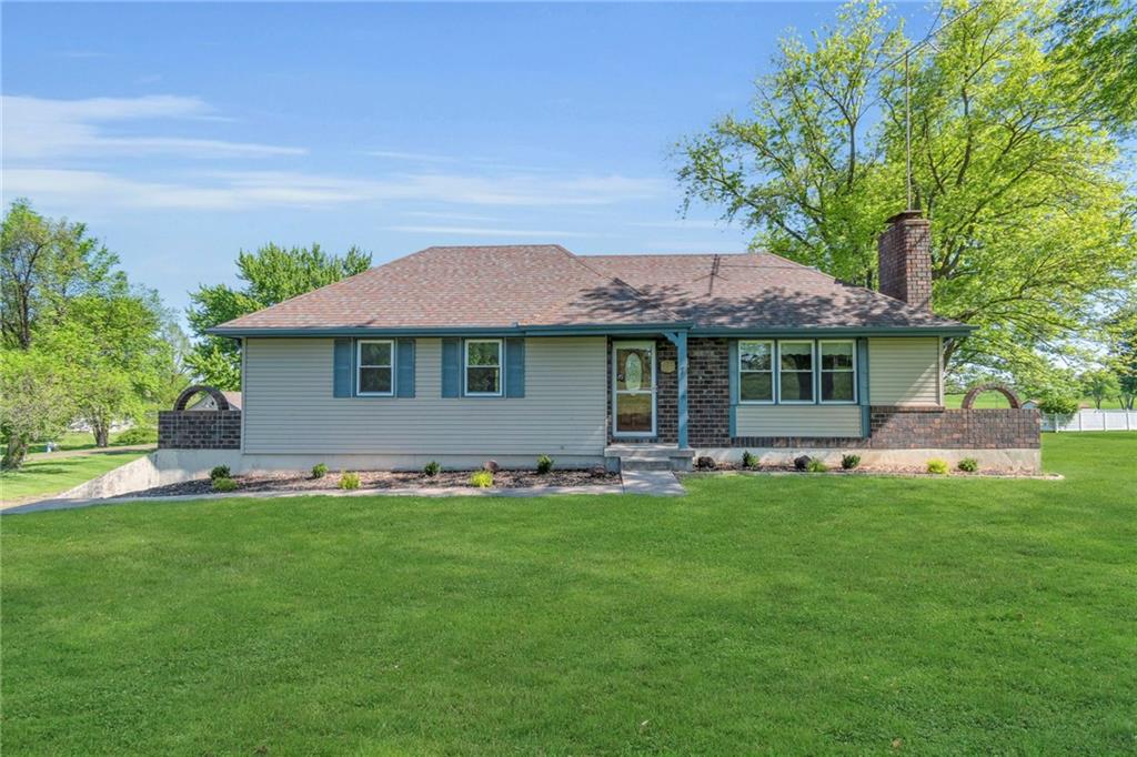 Listing Photo MLS #HMS2544894