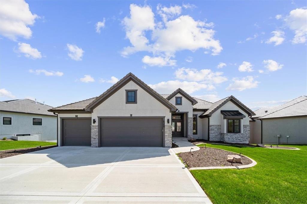 Listing Photo MLS #HMS2544988
