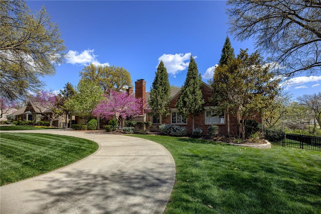 Listing Photo MLS #HMS2545036