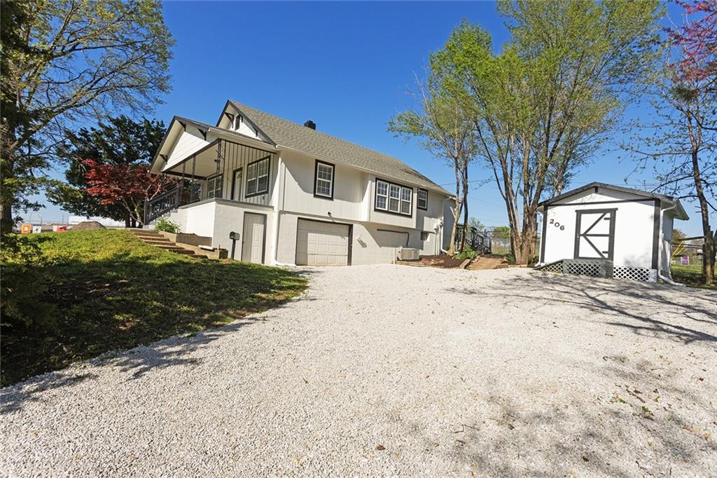 Listing Photo MLS #HMS2545061