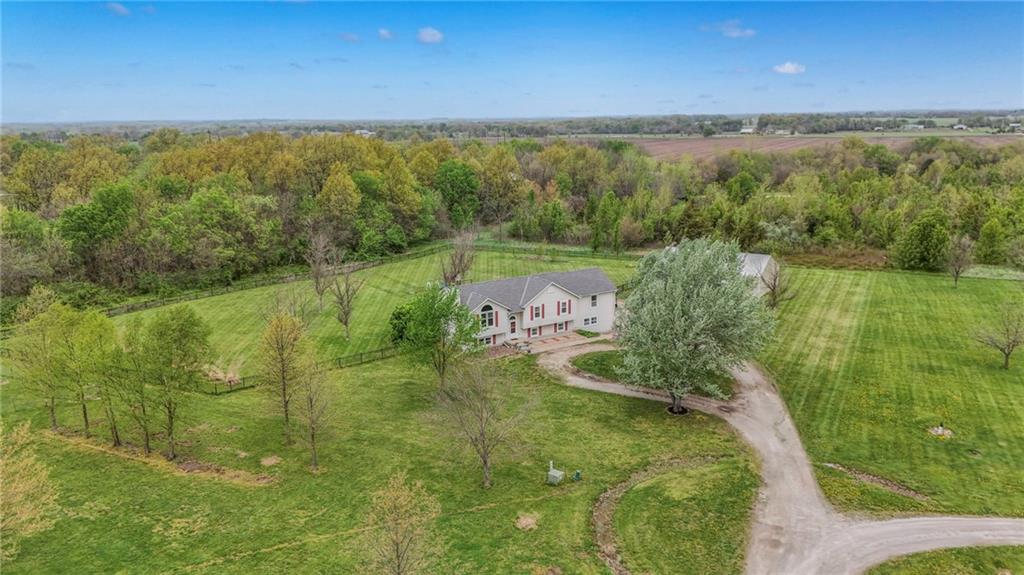 Listing Photo MLS #HMS2545099