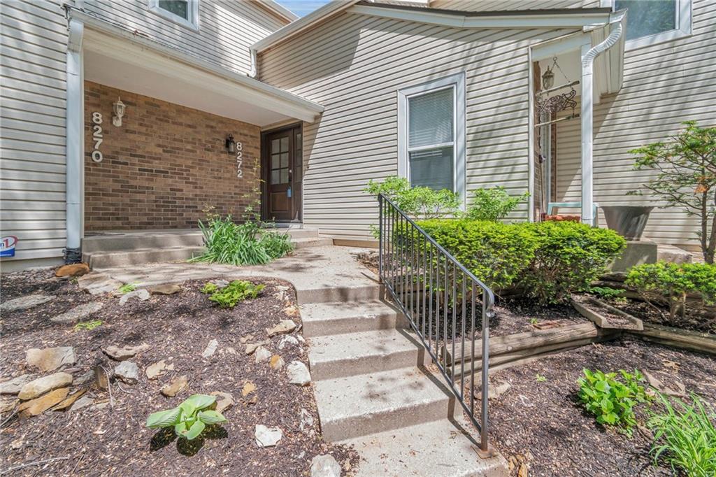 Listing Photo MLS #HMS2545154