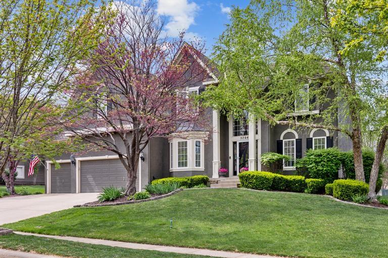 Listing Photo MLS #HMS2545159