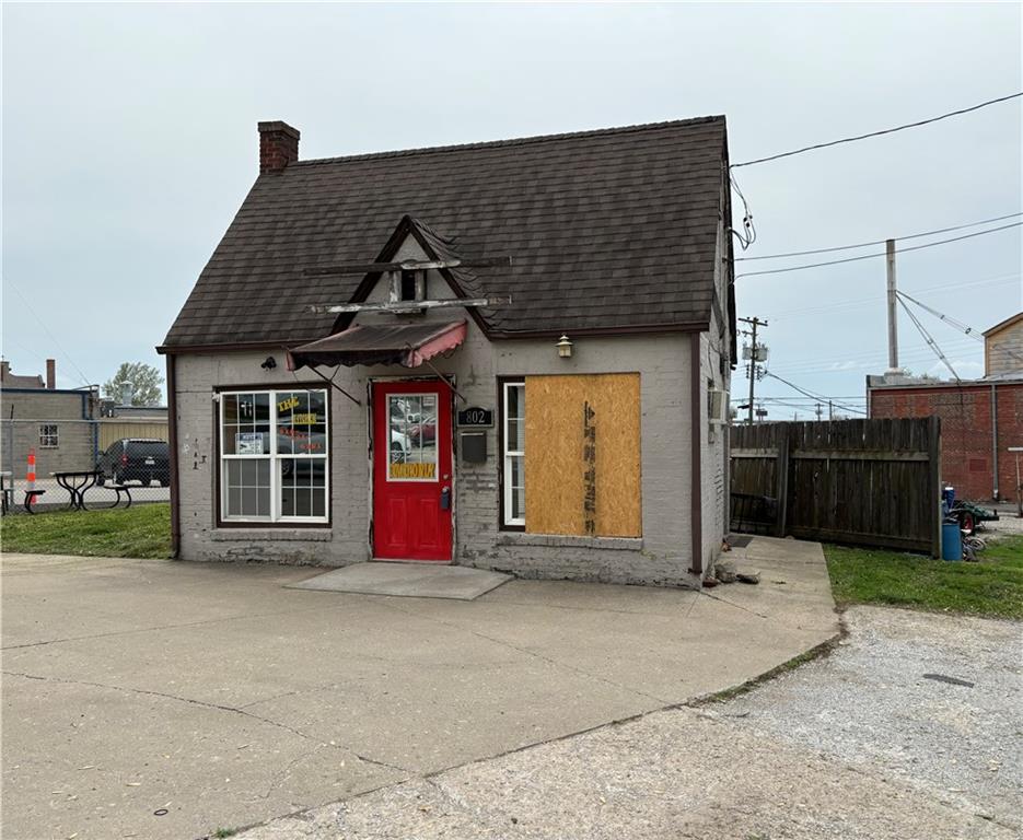 Listing Photo MLS #HMS2545206