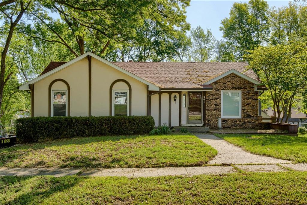 Listing Photo MLS #HMS2545362