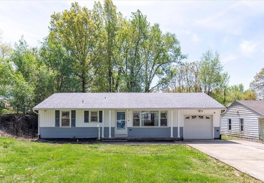 Listing Photo MLS #HMS2545369