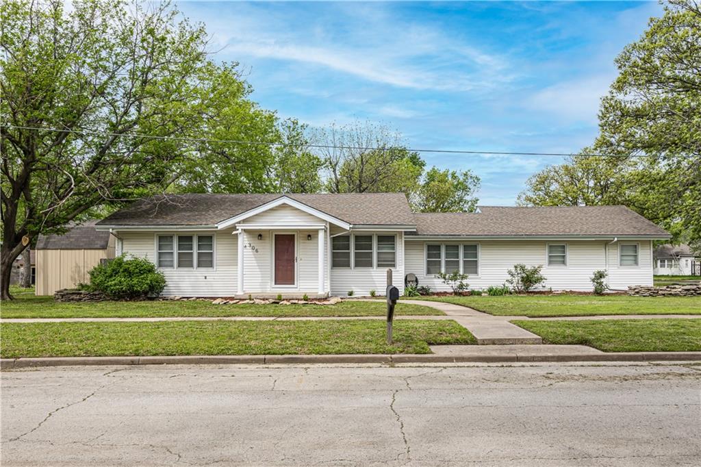 Listing Photo MLS #HMS2545505