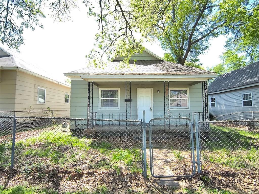 Listing Photo MLS #HMS2545534