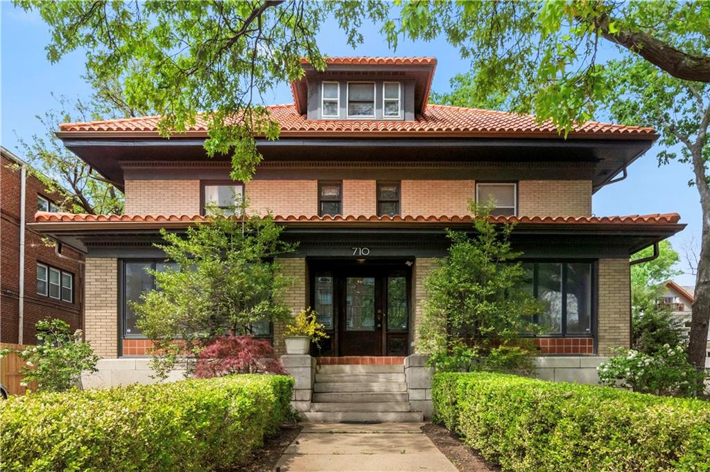 Listing Photo MLS #HMS2545542