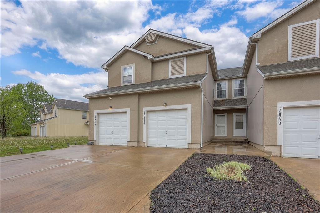 Listing Photo MLS #HMS2545547