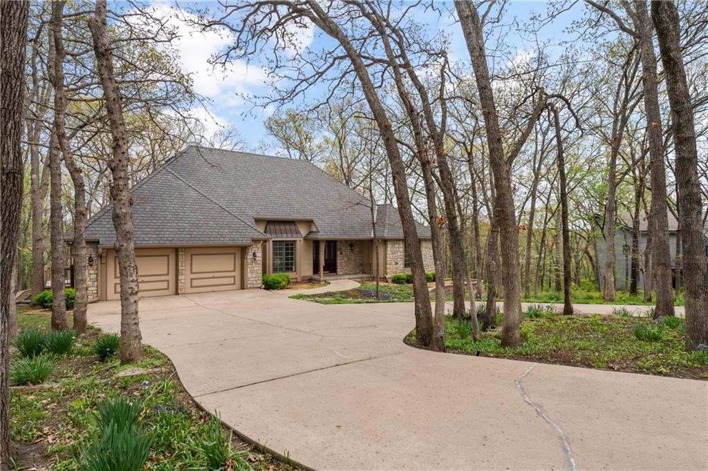Listing Photo MLS #HMS2545602