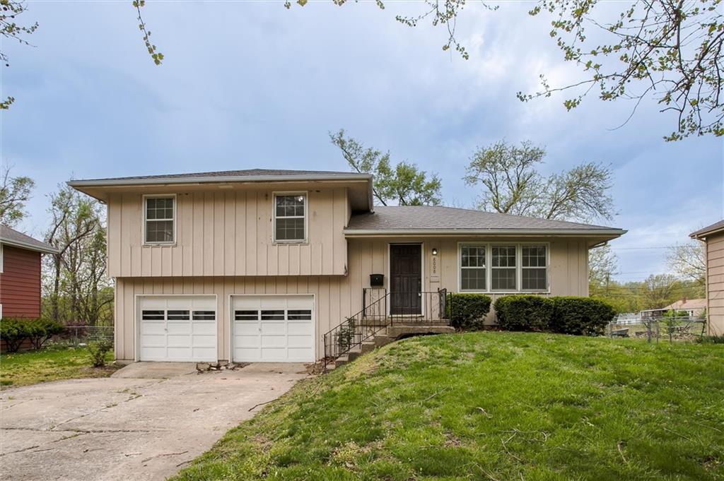 Listing Photo MLS #HMS2545613