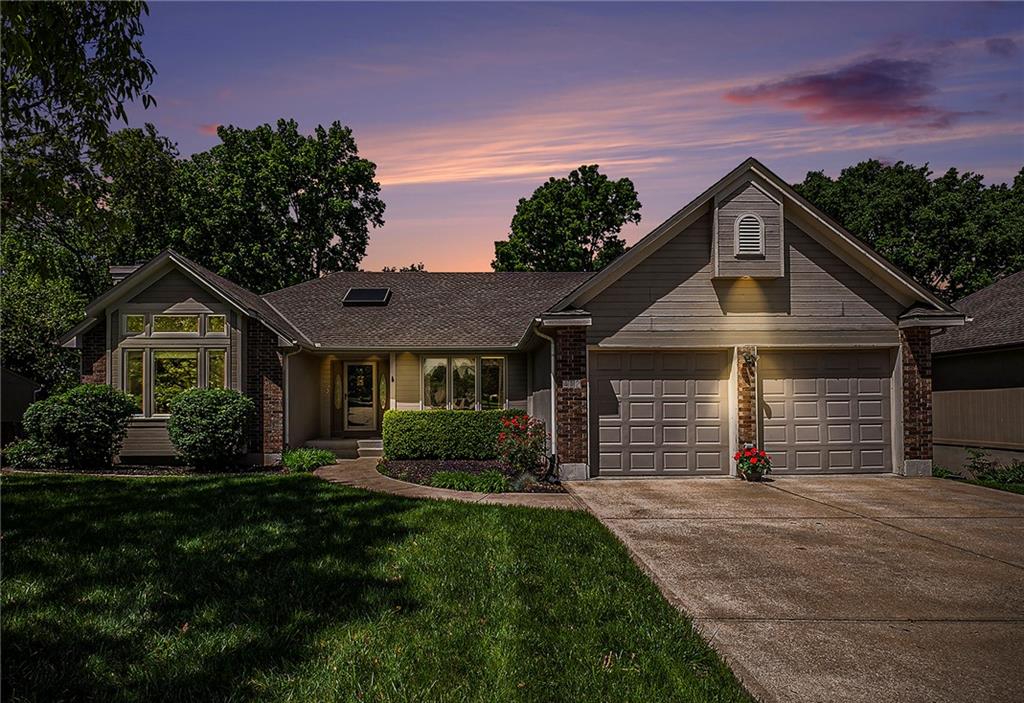 Listing Photo MLS #HMS2545648