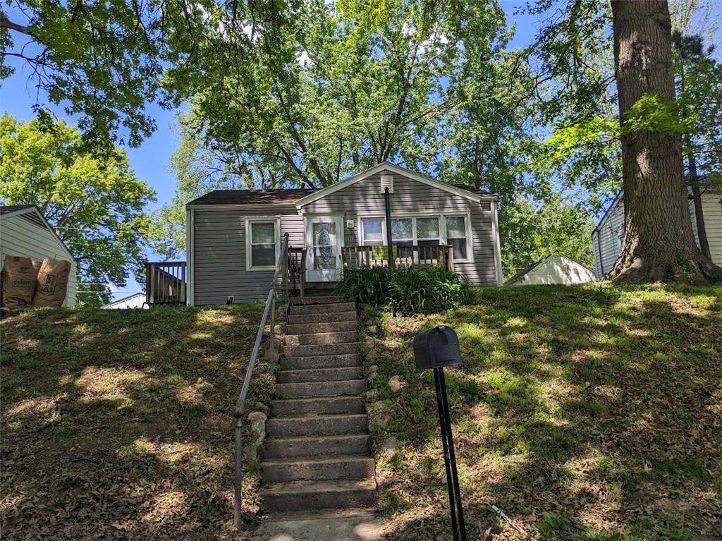 Listing Photo MLS #HMS2545727