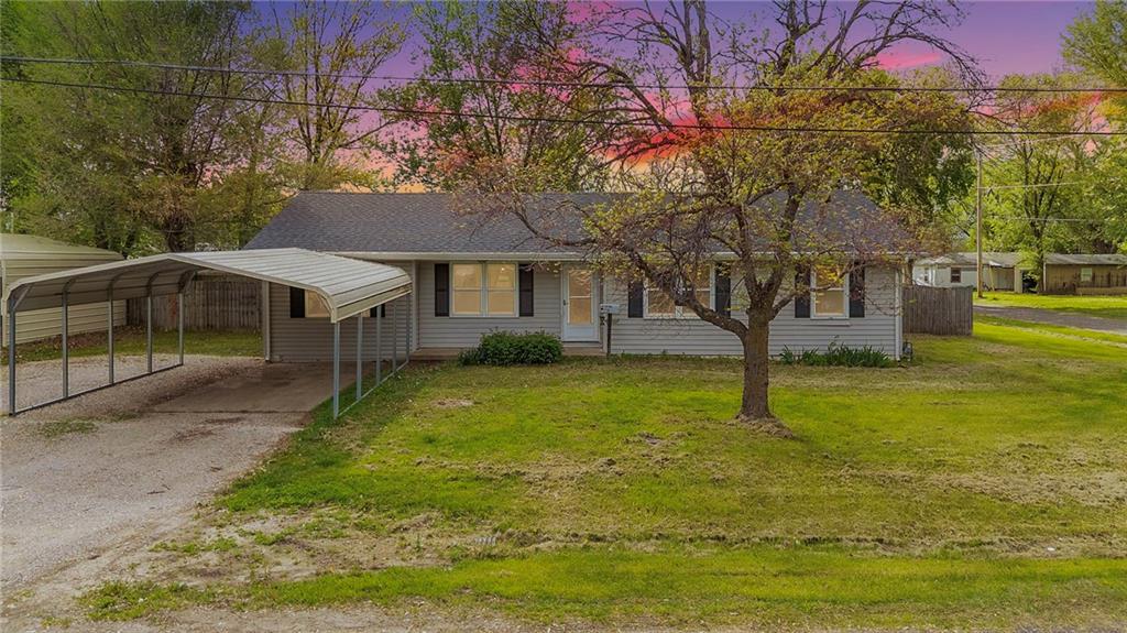 Listing Photo MLS #HMS2545743