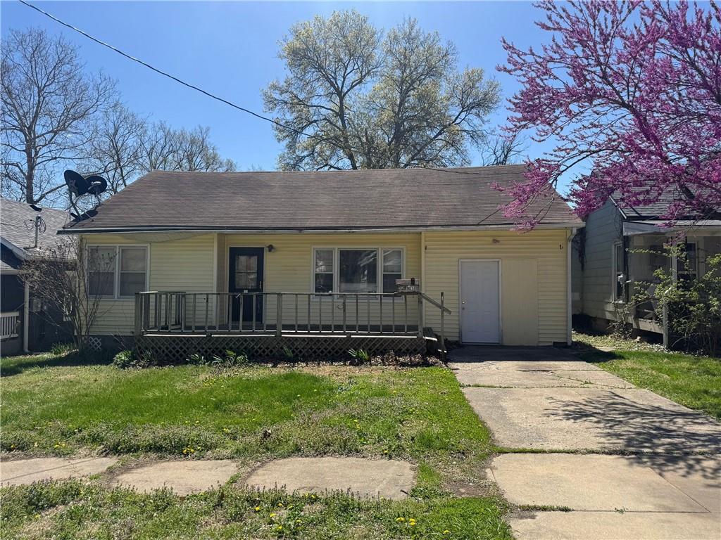 Listing Photo MLS #HMS2545839