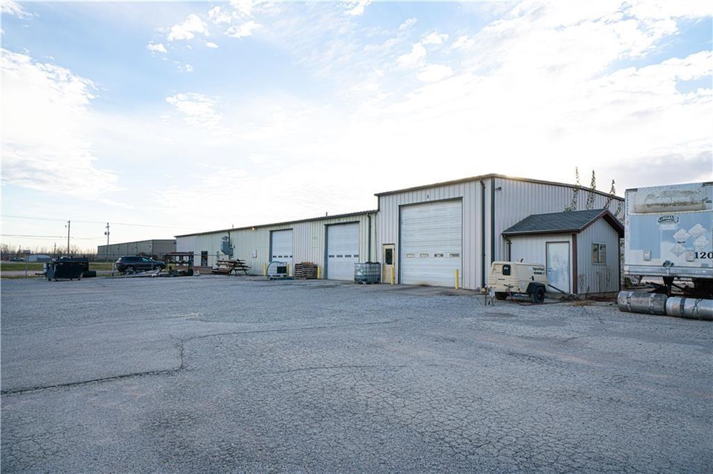 Listing Photo MLS #HMS2545885
