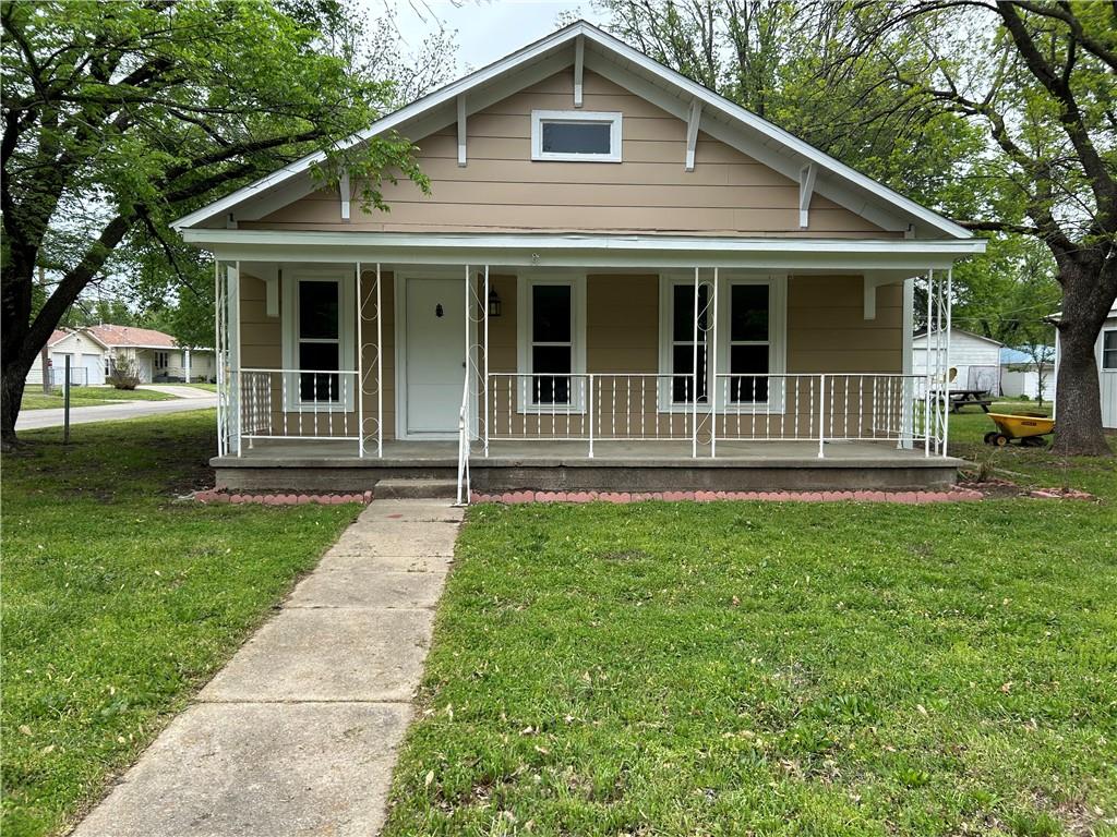 Listing Photo MLS #HMS2545922