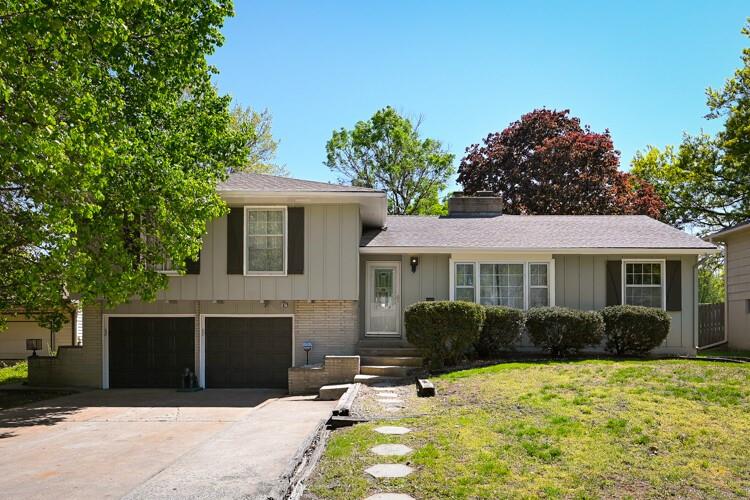 Listing Photo MLS #HMS2545936
