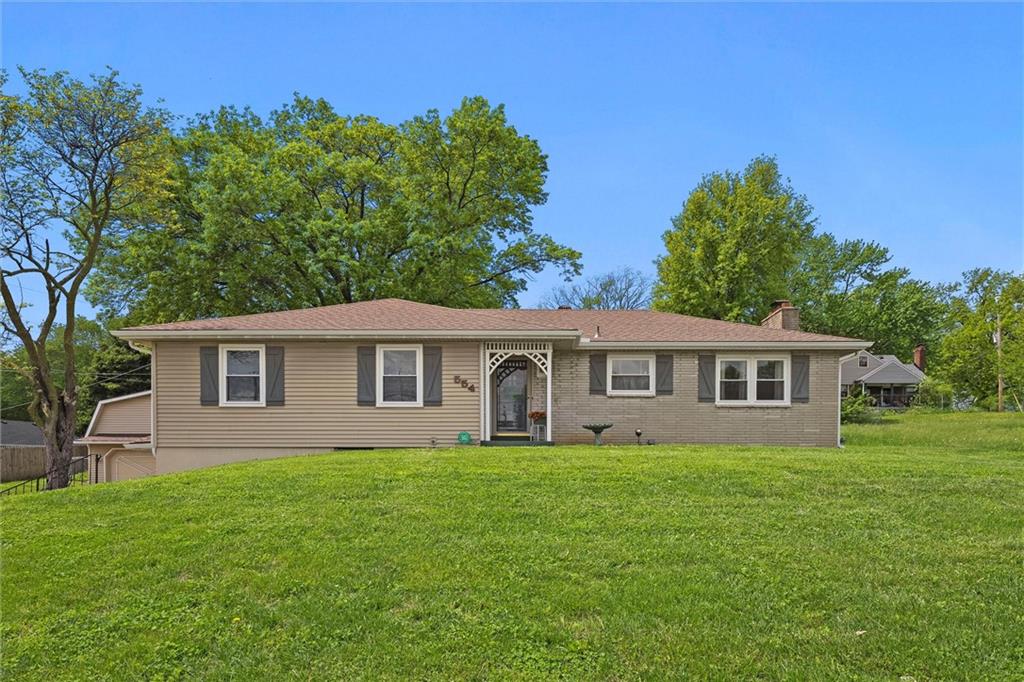 Listing Photo MLS #HMS2546100