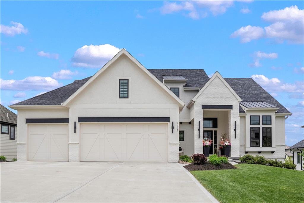 Listing Photo MLS #HMS2546167