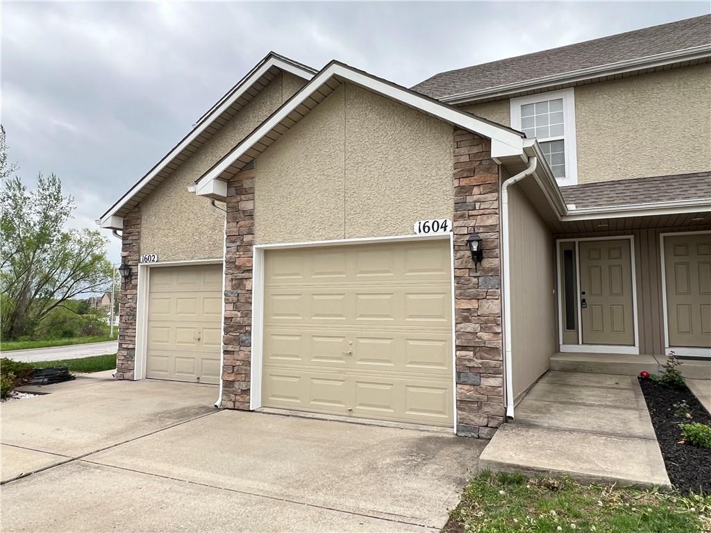 Listing Photo MLS #HMS2546330