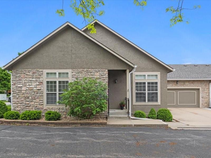 Listing Photo MLS #HMS2546552