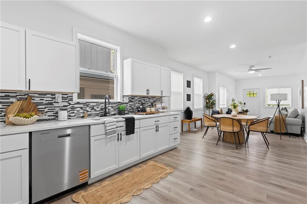 Listing Photo MLS #HMS2546595