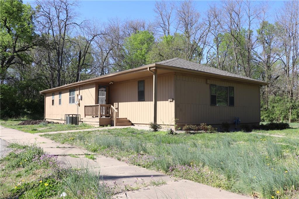 Listing Photo MLS #HMS2546678