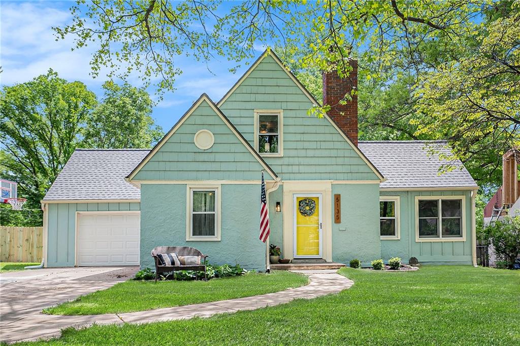 Listing Photo MLS #HMS2546824
