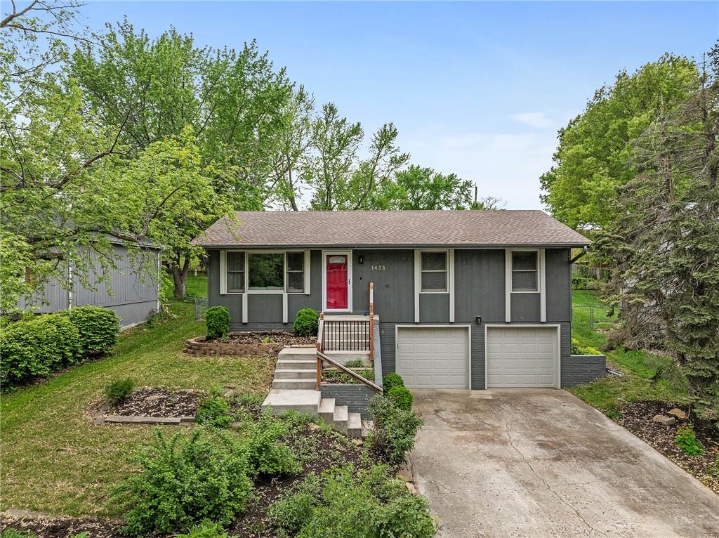 Listing Photo MLS #HMS2546869