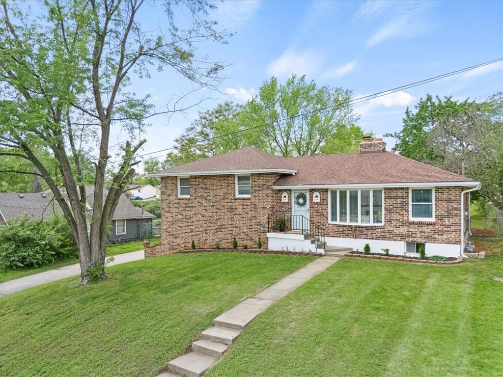 Listing Photo MLS #HMS2546878