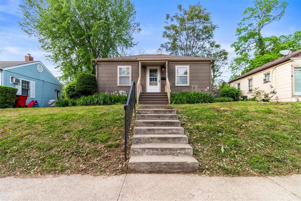 Listing Photo MLS #HMS2546890
